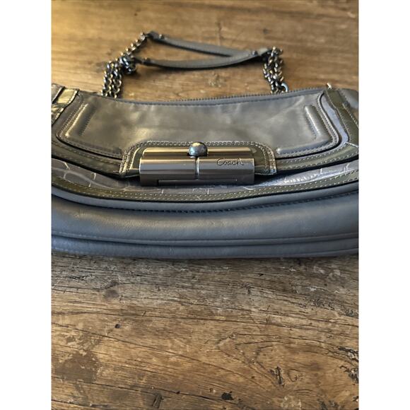 Vintage Kristin Olive Coach Chain bag - Picture 9 of 14